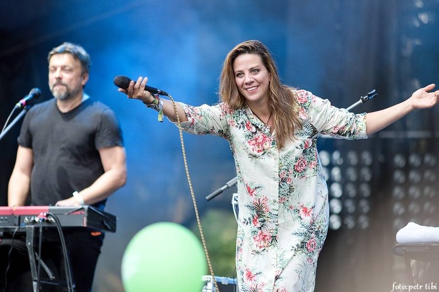 Druhý den Létofestu v Českých Budějovicích: Marek Ztracený, Wanastowi Vjecy, Aneta Langerová a na závěr Divokej Bill