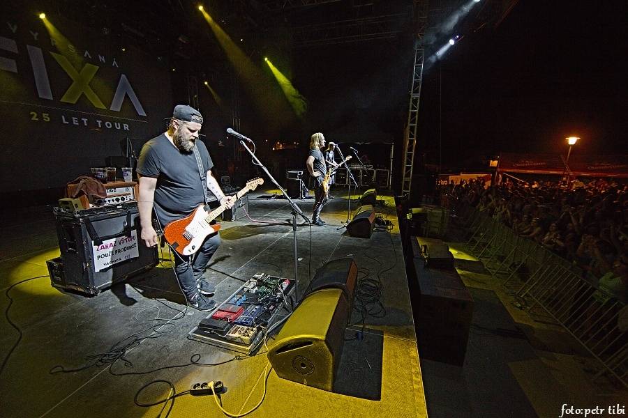 Druhý den Létofestu v Českých Budějovicích: Marek Ztracený, Wanastowi Vjecy, Aneta Langerová a na závěr Divokej Bill