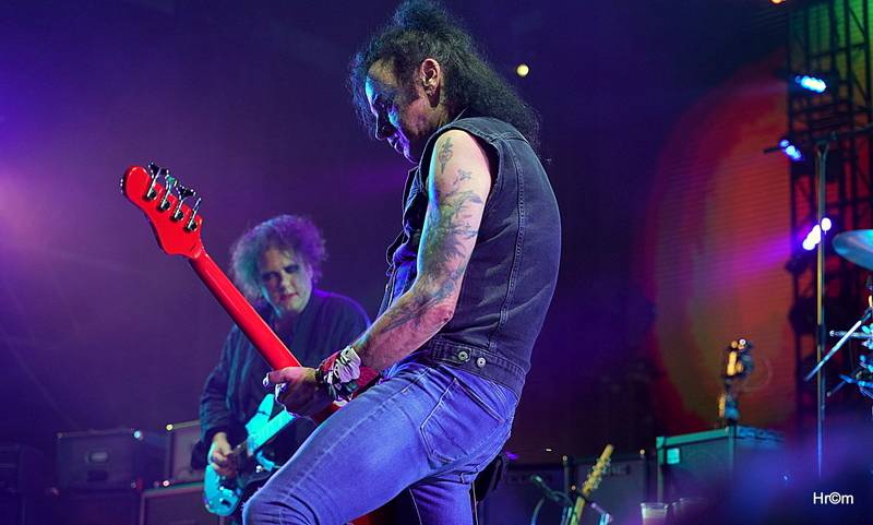 Závěr Colours Of Ostrava se nesl v režii The Cure