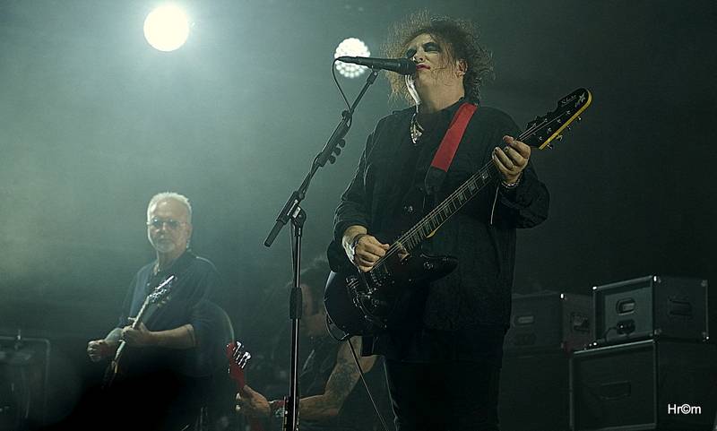 Závěr Colours Of Ostrava se nesl v režii The Cure