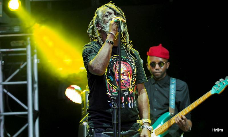 Závěr Colours Of Ostrava se nesl v režii The Cure