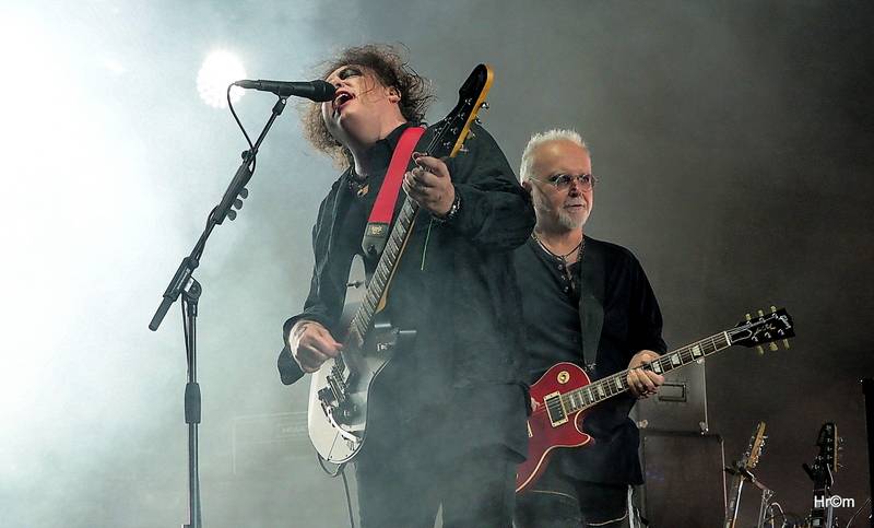 Závěr Colours Of Ostrava se nesl v režii The Cure