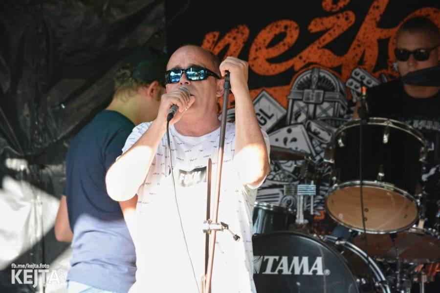 Visací zámek a Nežfaleš rozvášnili pražskou Modrou Vopici