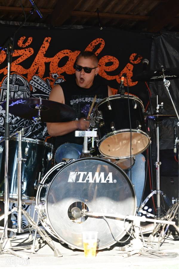 Visací zámek a Nežfaleš rozvášnili pražskou Modrou Vopici