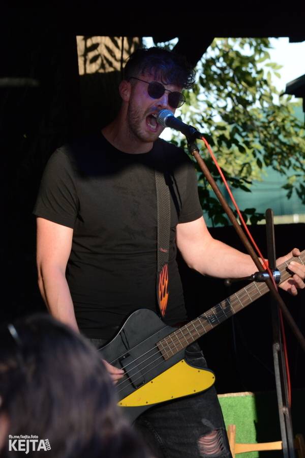 Visací zámek a Nežfaleš rozvášnili pražskou Modrou Vopici