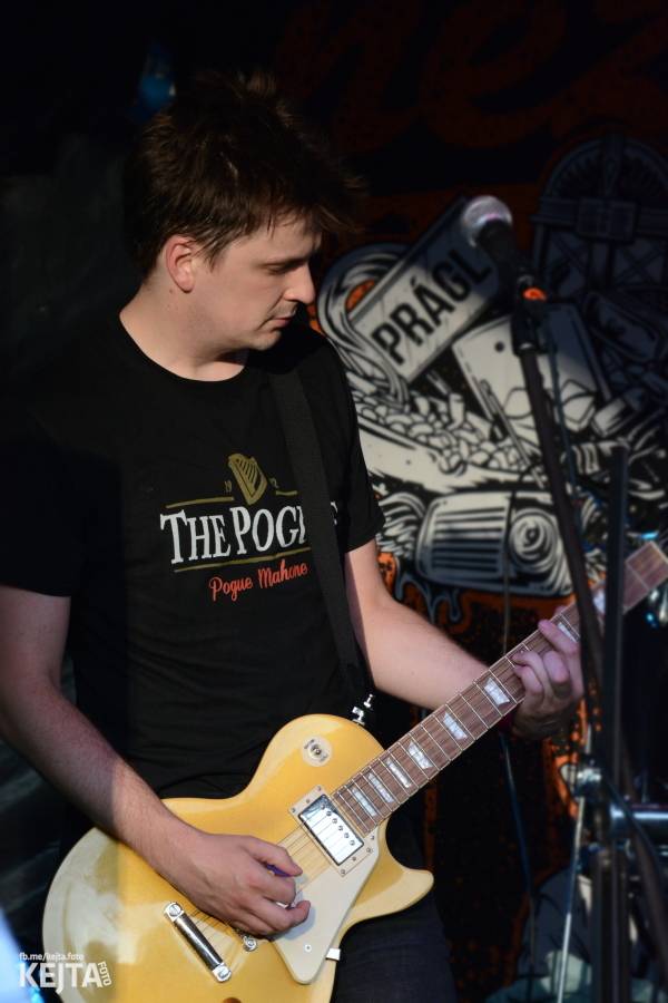 Visací zámek a Nežfaleš rozvášnili pražskou Modrou Vopici