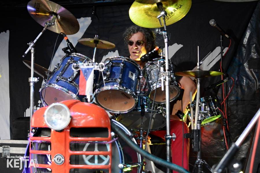 Visací zámek a Nežfaleš rozvášnili pražskou Modrou Vopici