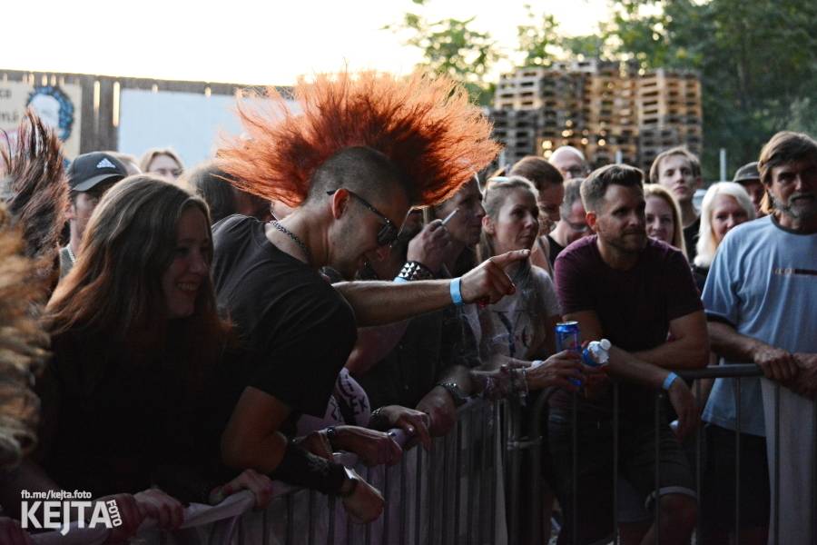 Visací zámek a Nežfaleš rozvášnili pražskou Modrou Vopici