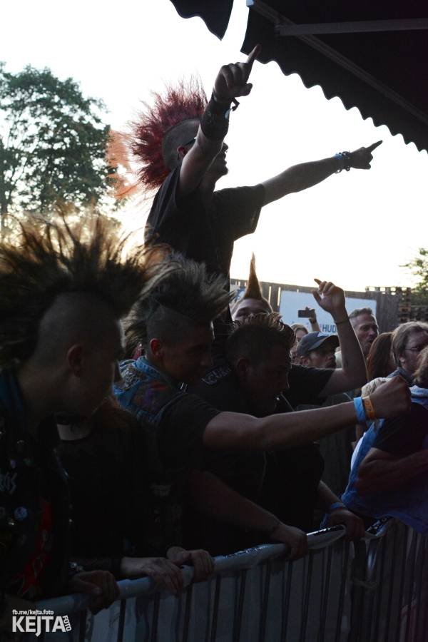 Visací zámek a Nežfaleš rozvášnili pražskou Modrou Vopici