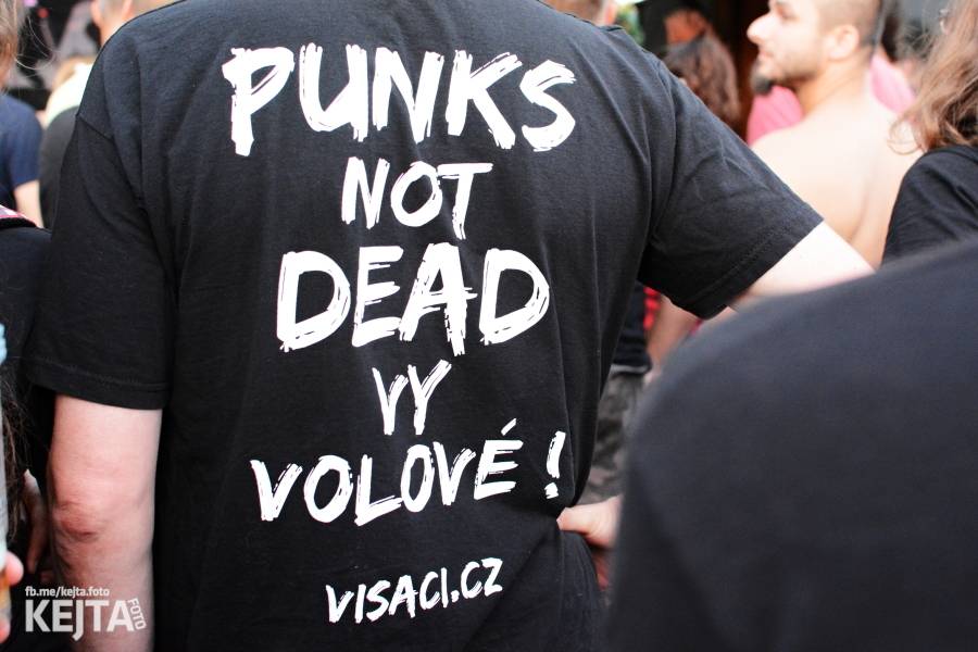 Visací zámek a Nežfaleš rozvášnili pražskou Modrou Vopici