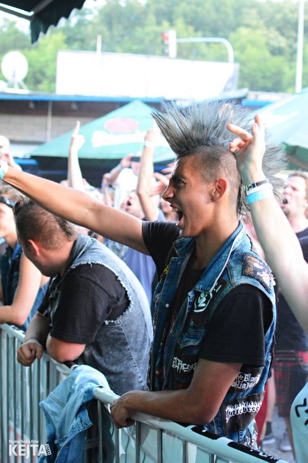 Visací zámek a Nežfaleš rozvášnili pražskou Modrou Vopici