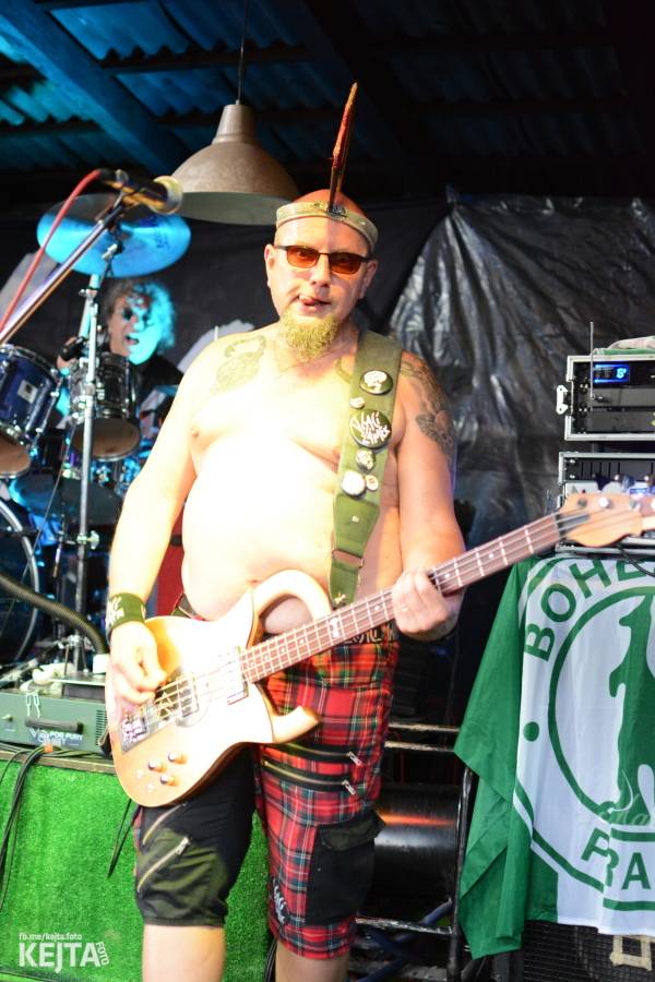 Visací zámek a Nežfaleš rozvášnili pražskou Modrou Vopici