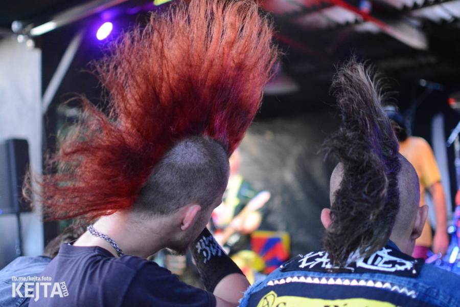 Visací zámek a Nežfaleš rozvášnili pražskou Modrou Vopici