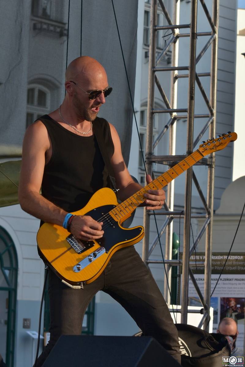 Léto v Prazdroji v Plzni přivítalo Kurtizány z 25. Avenue