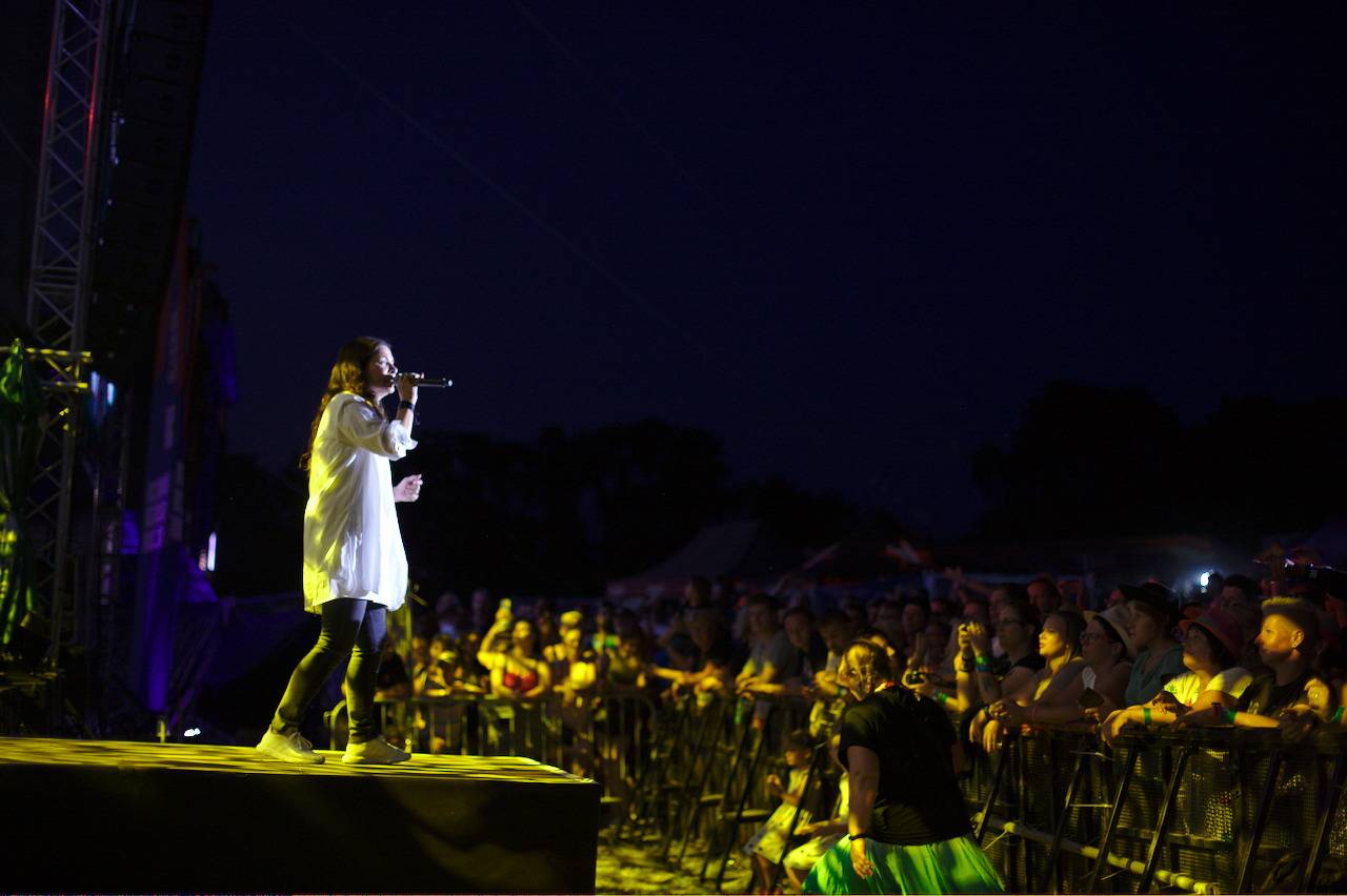 Hrady CZ na Švihově: V pátek vystoupili Anna K. i Michal Hrůza, Rybičky 48 zapálili ohně a Mydy Rabycad ukázali energii