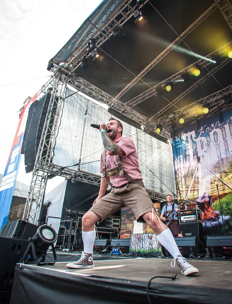 Hrady CZ na Švihově: V sobotu vystoupili No Name, Mirai, Wohnout, PSH, Dymytry i Kryštof