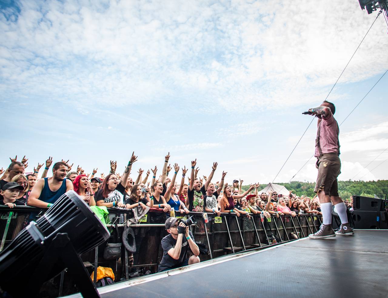 Hrady CZ na Švihově: V sobotu vystoupili No Name, Mirai, Wohnout, PSH, Dymytry i Kryštof