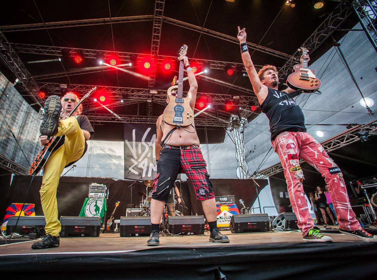 Hrady CZ na Švihově: V sobotu vystoupili No Name, Mirai, Wohnout, PSH, Dymytry i Kryštof