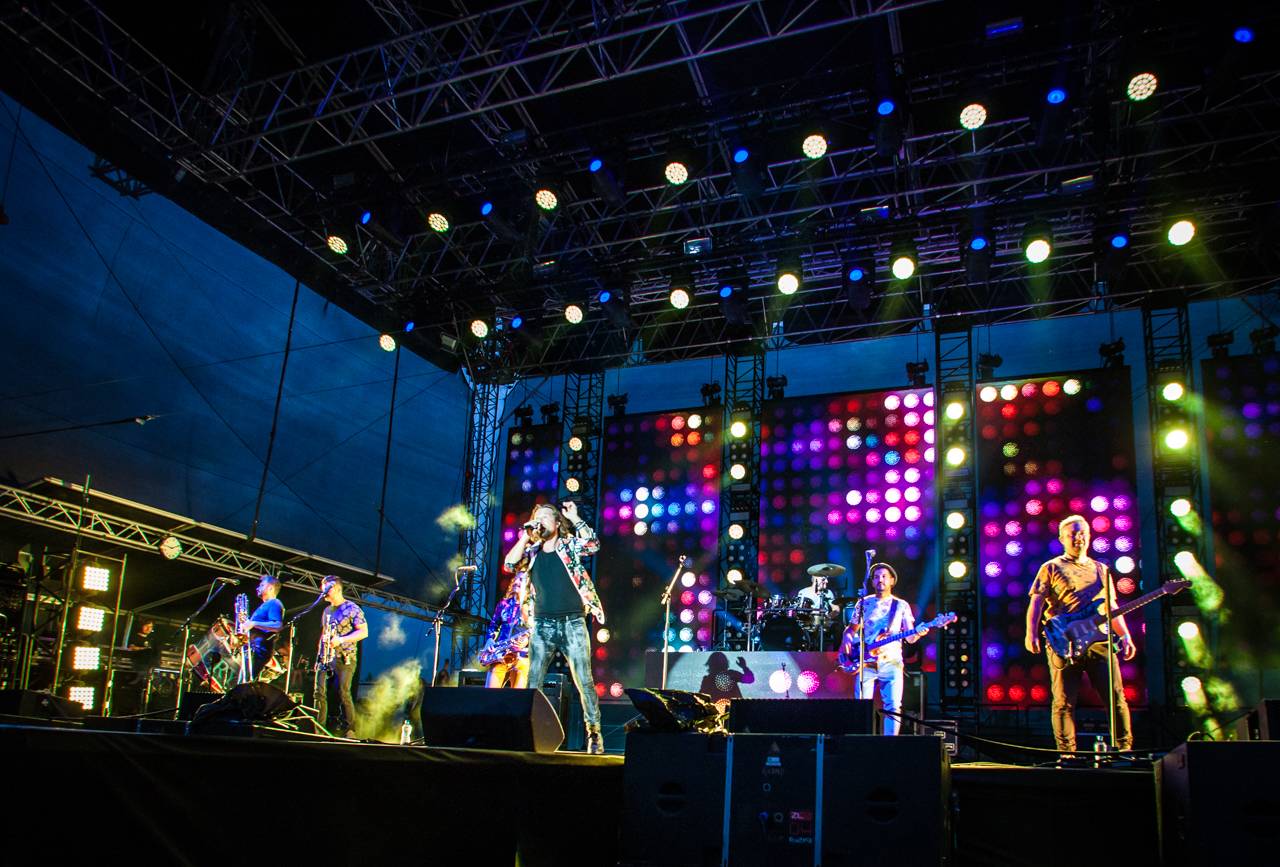 Hrady CZ na Švihově: V sobotu vystoupili No Name, Mirai, Wohnout, PSH, Dymytry i Kryštof