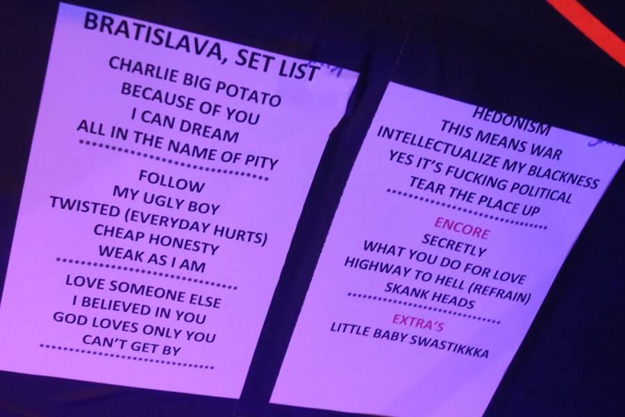 Skunk Anansie proměnili bratislavský klub v saunu