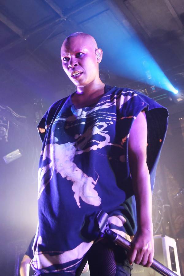 Skunk Anansie proměnili bratislavský klub v saunu