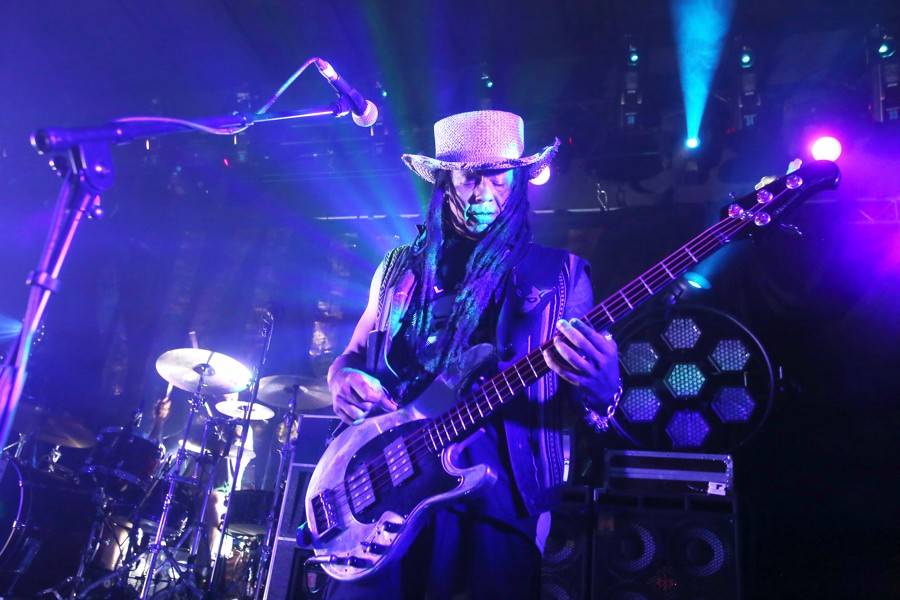 Skunk Anansie proměnili bratislavský klub v saunu