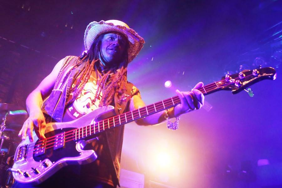 Skunk Anansie proměnili bratislavský klub v saunu