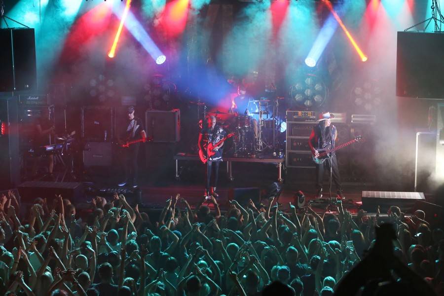 Skunk Anansie proměnili bratislavský klub v saunu