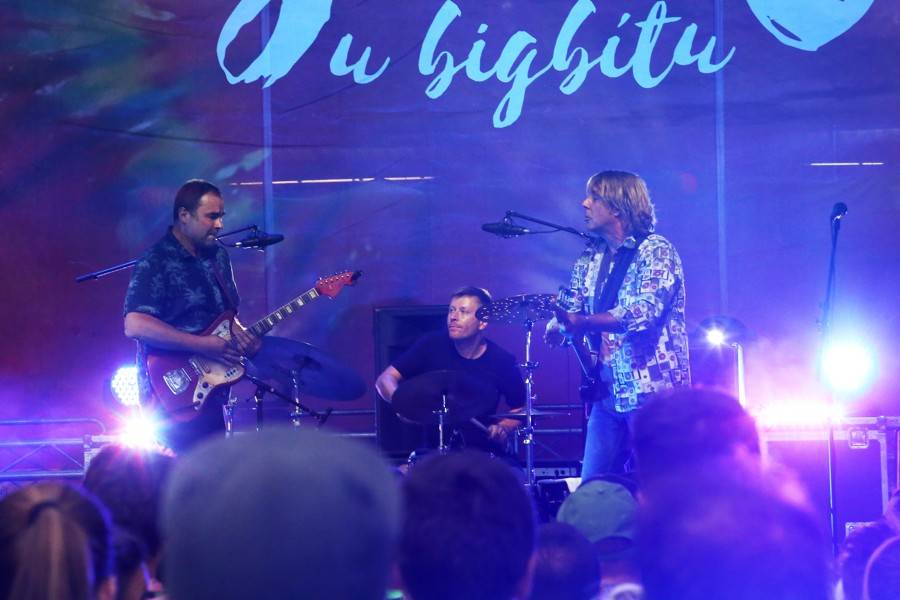 Páteční tasovskou Besedu u Bigbítu ovládli američtí Algiers