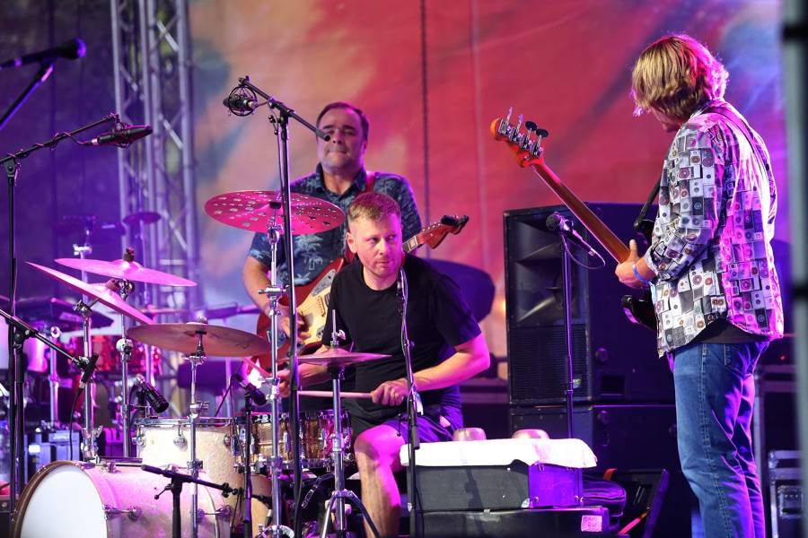 Páteční tasovskou Besedu u Bigbítu ovládli američtí Algiers