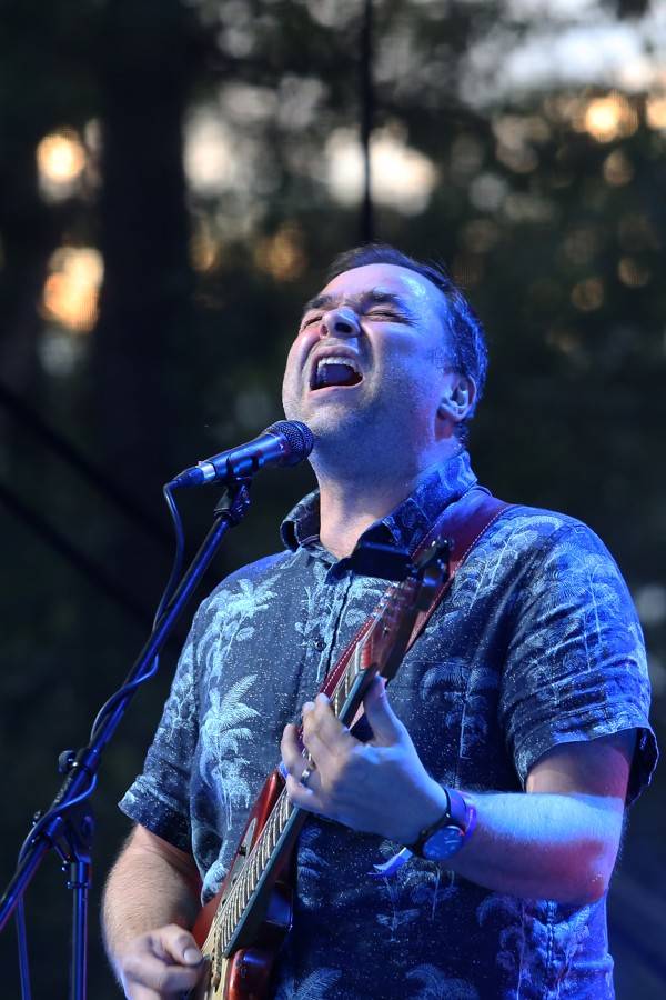 Páteční tasovskou Besedu u Bigbítu ovládli američtí Algiers