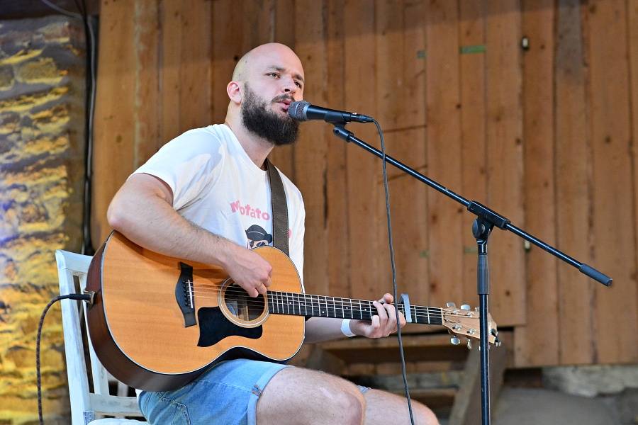 Slavonice Fest má za sebou šestý ročník. Zahráli Tomáš Klus, Buty, Pokáč i David Koller