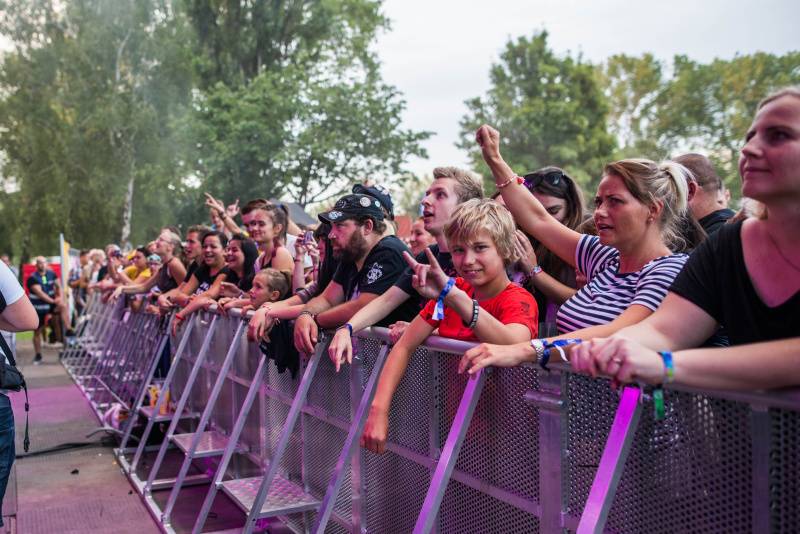 Ostravský Létofest zahájili Mig 21, Pražský výběr, Mandrage i Horkýže Slíže