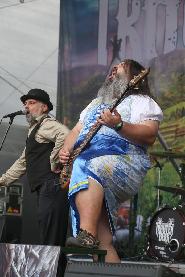 Deštivé Hrady CZ na Veveří: Fanoušky rozproudili Kryštof, Wohnout, Jelen, Trautenberk nebo Dymytry