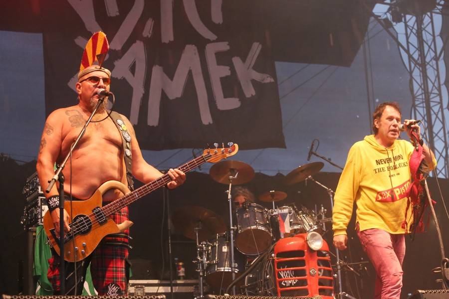 Deštivé Hrady CZ na Veveří: Fanoušky rozproudili Kryštof, Wohnout, Jelen, Trautenberk nebo Dymytry