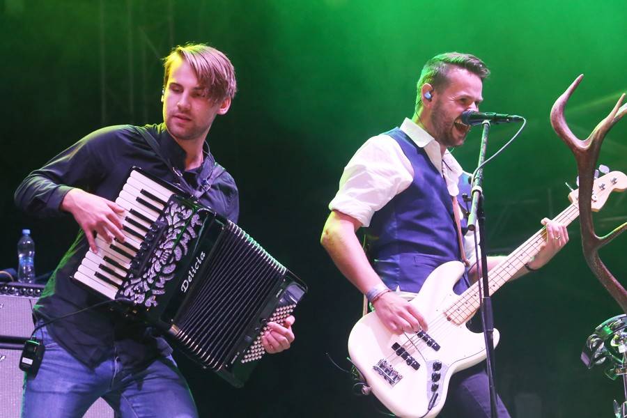 Deštivé Hrady CZ na Veveří: Fanoušky rozproudili Kryštof, Wohnout, Jelen, Trautenberk nebo Dymytry