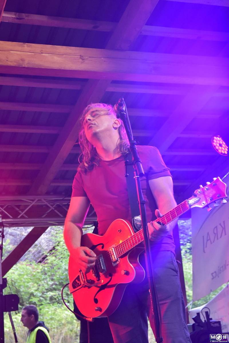 Prasofest č. 7 přivezl pod hrad Vlčtejn Viléma Čoka, Hentai Corporation, Muchu i Totální nasazení