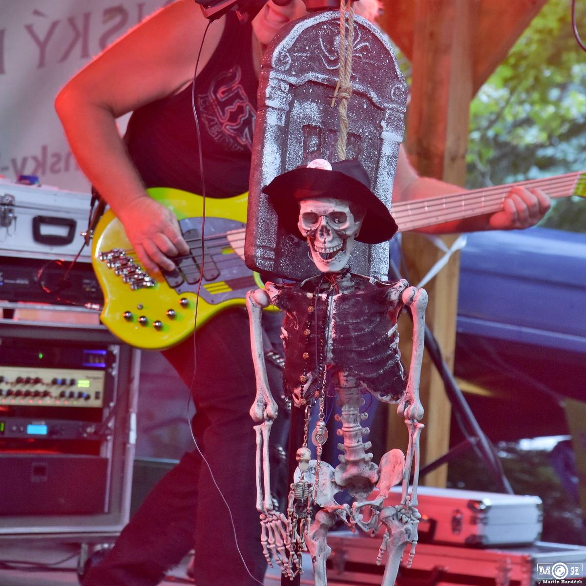 Prasofest č. 7 přivezl pod hrad Vlčtejn Viléma Čoka, Hentai Corporation, Muchu i Totální nasazení