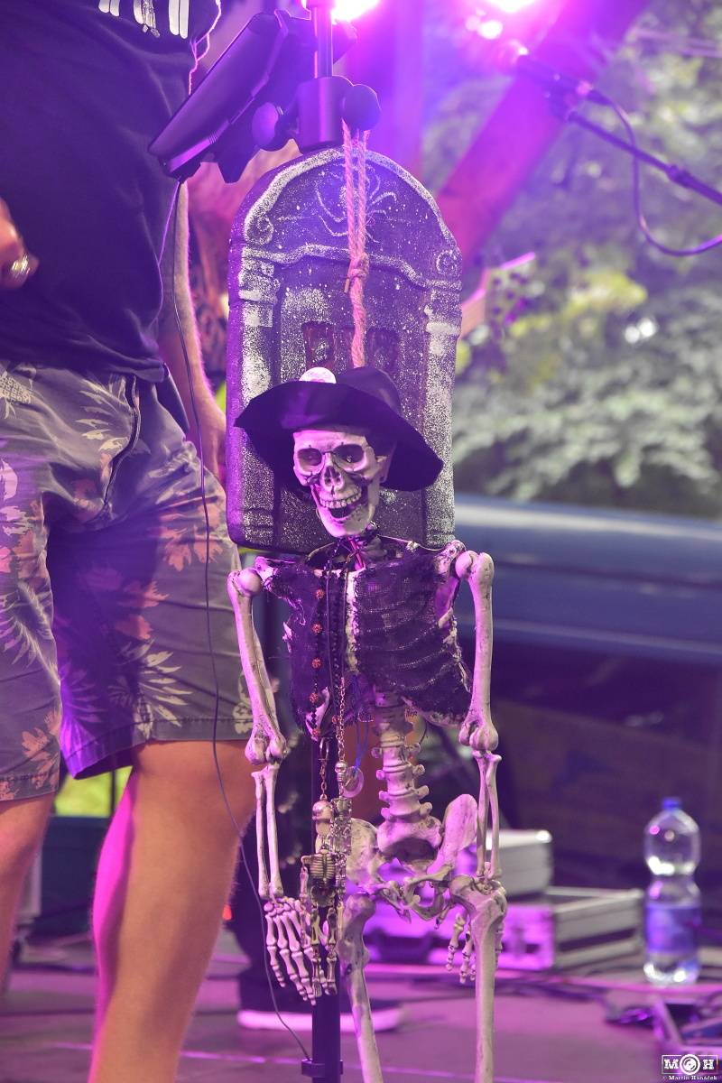 Prasofest č. 7 přivezl pod hrad Vlčtejn Viléma Čoka, Hentai Corporation, Muchu i Totální nasazení