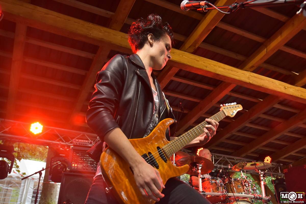 Prasofest č. 7 přivezl pod hrad Vlčtejn Viléma Čoka, Hentai Corporation, Muchu i Totální nasazení