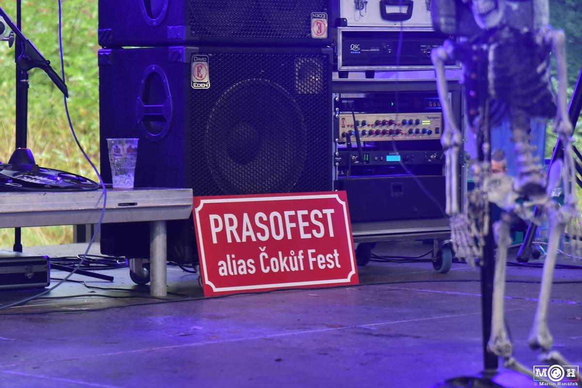 Prasofest č. 7 přivezl pod hrad Vlčtejn Viléma Čoka, Hentai Corporation, Muchu i Totální nasazení