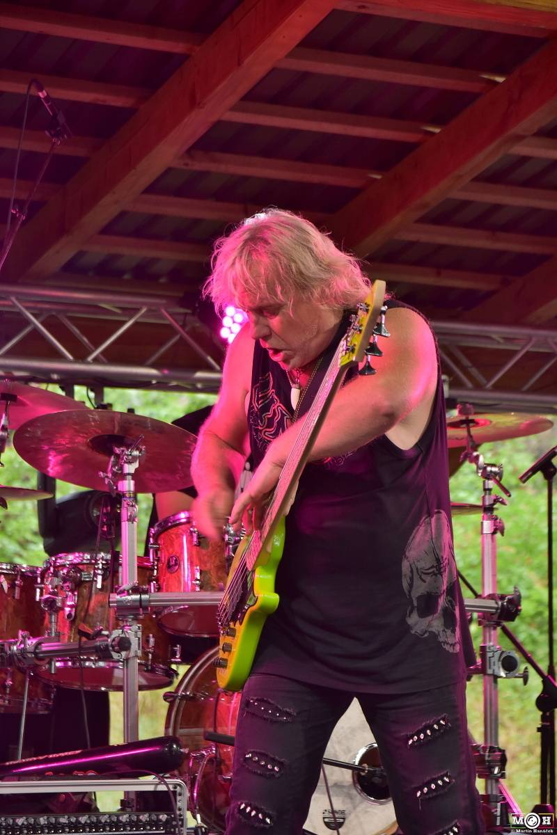 Prasofest č. 7 přivezl pod hrad Vlčtejn Viléma Čoka, Hentai Corporation, Muchu i Totální nasazení