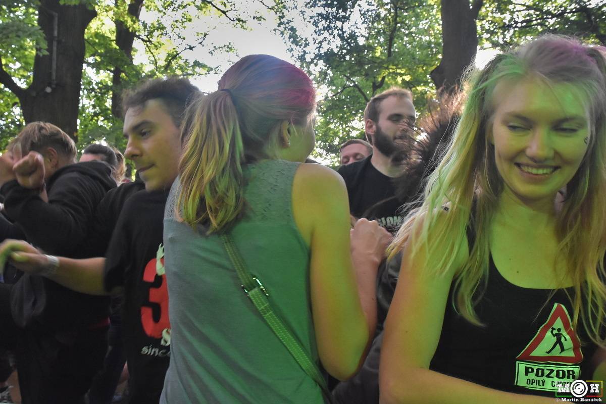 Prasofest č. 7 přivezl pod hrad Vlčtejn Viléma Čoka, Hentai Corporation, Muchu i Totální nasazení