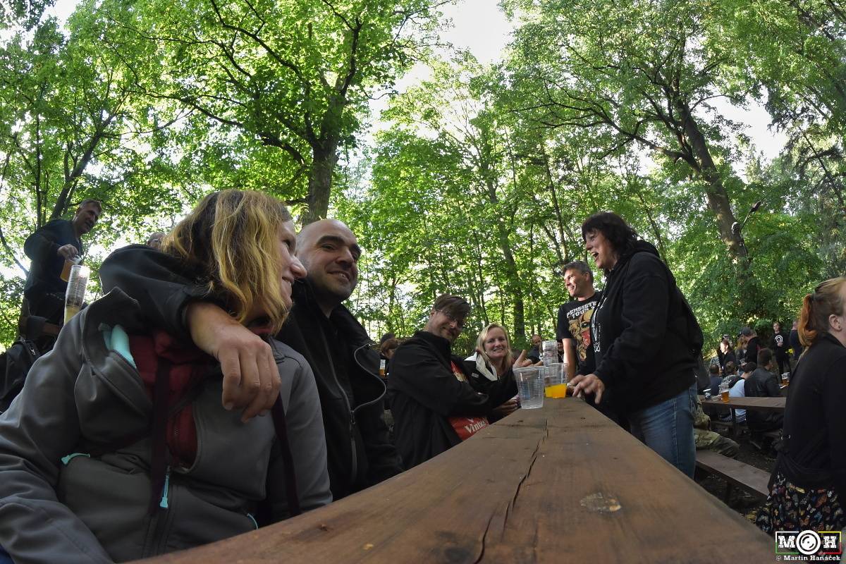 Prasofest č. 7 přivezl pod hrad Vlčtejn Viléma Čoka, Hentai Corporation, Muchu i Totální nasazení