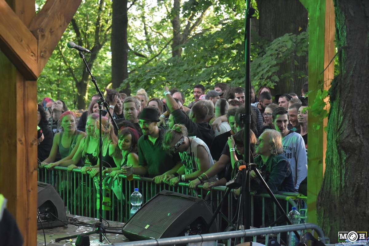 Prasofest č. 7 přivezl pod hrad Vlčtejn Viléma Čoka, Hentai Corporation, Muchu i Totální nasazení