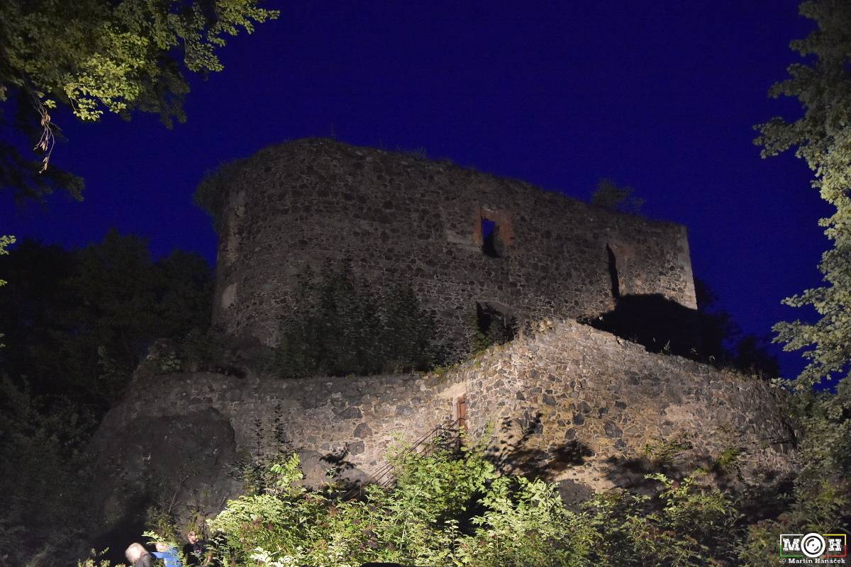 Prasofest č. 7 přivezl pod hrad Vlčtejn Viléma Čoka, Hentai Corporation, Muchu i Totální nasazení