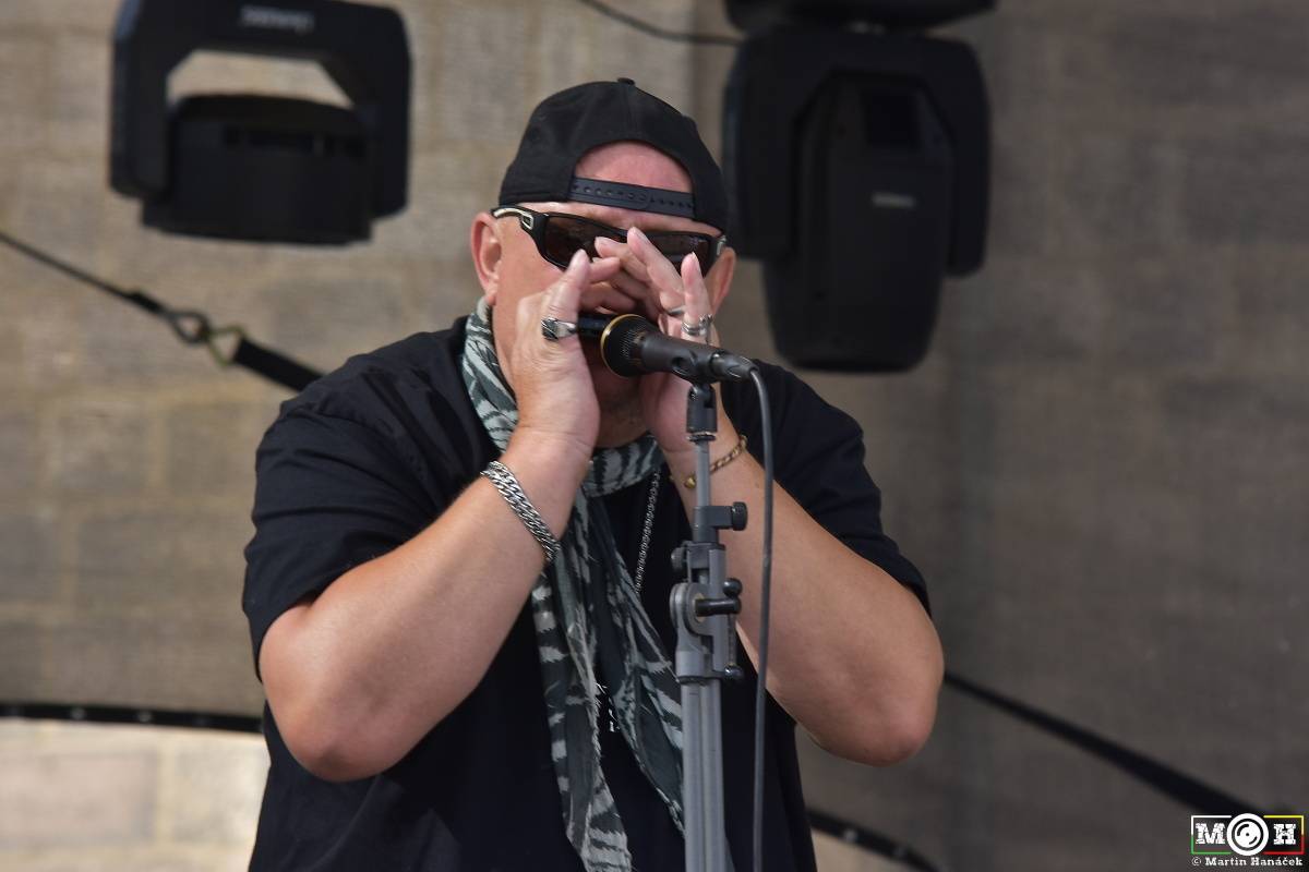 Živá ulice v Plzni: Monika Načeva, Michal Pavlíček, Michal Ambrož nebo Lenka Dusilová oslavovali svobodu