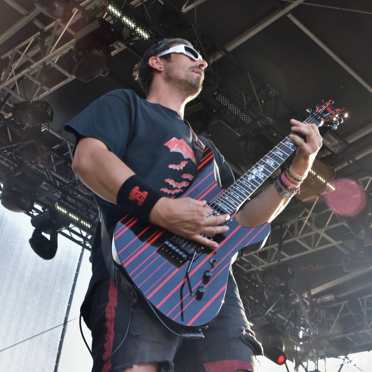 Létofest zamířil do Plzně: Za teplého počasí bavili Monkey Business, Pražský výběr i Marek Ztracený