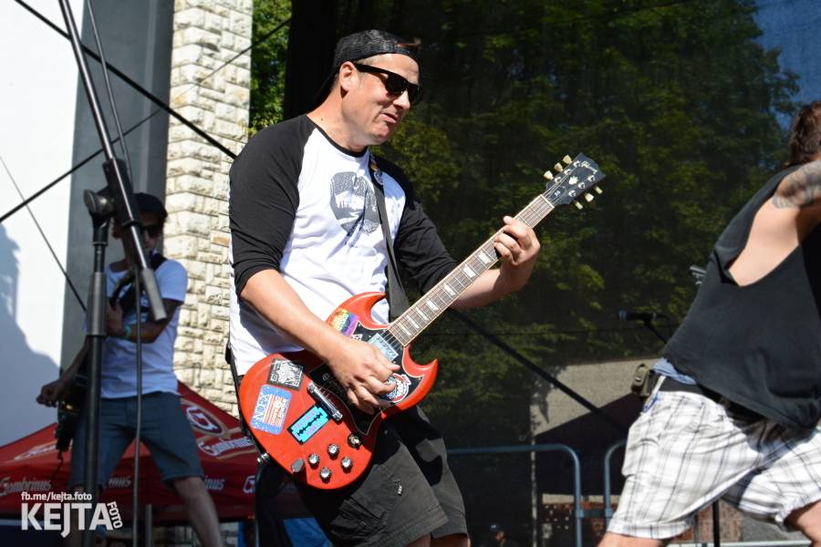 Valník podvacáté: Slánský festival viděl Visací zámek, Wohnout i Prague Conspiracy