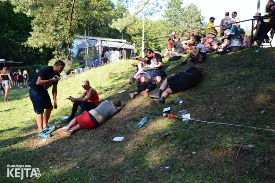 Valník podvacáté: Slánský festival viděl Visací zámek, Wohnout i Prague Conspiracy